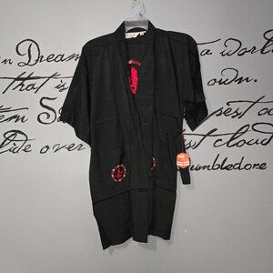 NWT Vintage Golden Bee Black & Red Embroidered Chinese Kimono, M